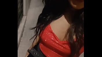 M puse linda para salir a enamorar hoy estoy dando otra vuelta al sol