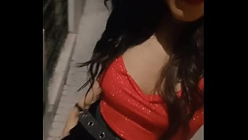 M puse linda para salir a enamorar hoy estoy dando otra vuelta al sol