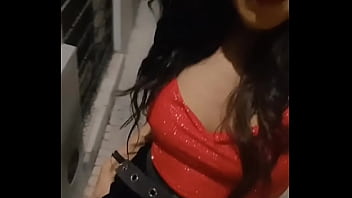 M puse linda para salir a enamorar hoy estoy dando otra vuelta al sol