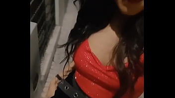 M puse linda para salir a enamorar hoy estoy dando otra vuelta al sol