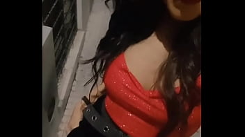 M puse linda para salir a enamorar hoy estoy dando otra vuelta al sol