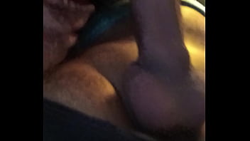 Hermanastra aprende a mamar polla con la de su hermanastro