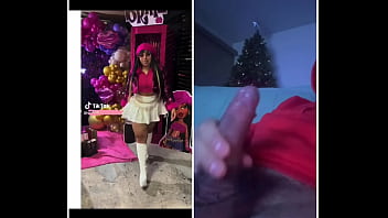 Amiga venezolana hermosa me la deja dura siempre que la veo en el barrio