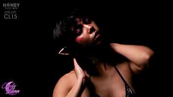 Watch my 18yo ass bounce on this pretty dildo