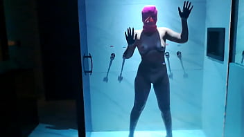 Namorada safada no motel fazendo exibismo na rua e me dando gostoso no motel