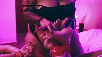 These 3 girls playing with feet will be the most beautiful thing you will see today