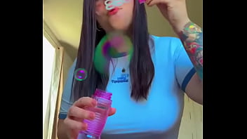 Y si vienes tú a hacerme pompas en otro lado ️