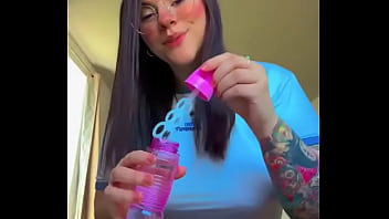 Y si vienes tú a hacerme pompas en otro lado ️