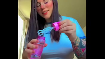 Y si vienes tú a hacerme pompas en otro lado ️