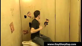 Gay Handjobs Gay White Boys Jerking Off Black Dudes 15 thumbnail