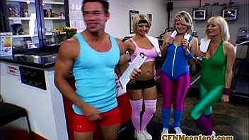 Cfnm gym babe kimberly kane sucks cock