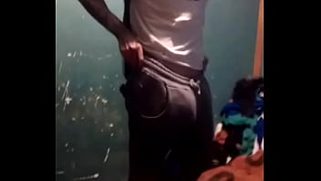 Villero Me Muestra La Pija thumbnail