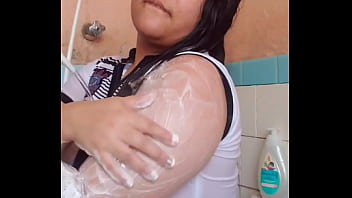 Ele ama ver meu braço molhado parte 3