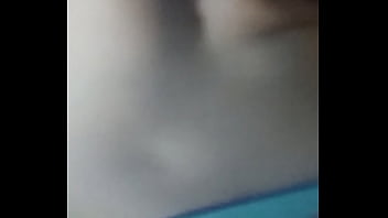 Meneando las caderas