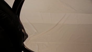 Petite latina sucks a cock for fun