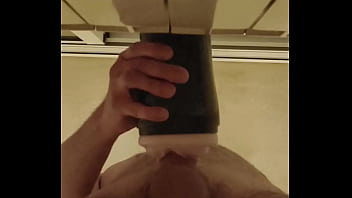 Follando mi fleshlight hasta que me hace temblar del orgasmo