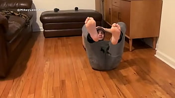 Oh someone's feet is about to get fucked dannystonexxx