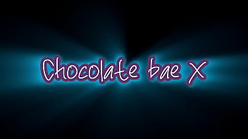 My boyfriend was ring my phone but this didlo felt way better that his cock so i ignored him till i squirted all on the walls