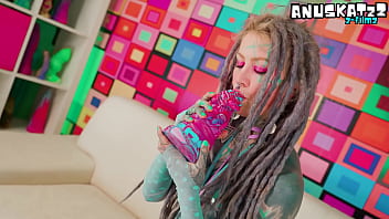 Tattoo girl squirt games anal gapes and prolapse and big dildos