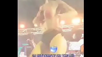 सेक्सी डांस thumbnail