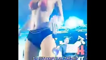 सेक्सी डांस