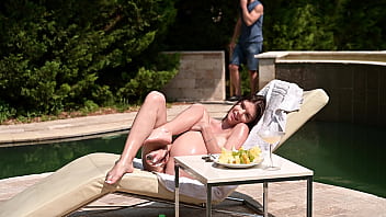 Bikini clad babe princess alice takes an anal pounding from the maintenance guy gp3179