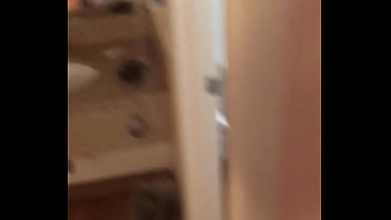 Romello smashes whooty