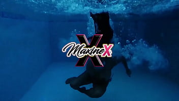 The big sized cock lover sean michaels makes maxine reach to orgasm