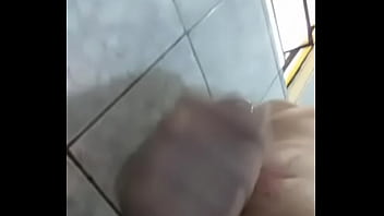 Melhor Amigo Gozando Queria Ta La Bebendo Esse Leite thumbnail