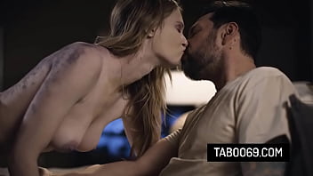 Morgue employee fantasizes about having sex with a body he worked on Morgue employee fantasizes about having sex with a body he worked on