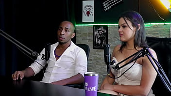 Veja a entrevista safada e cheia de putaria com a maria bittencourt e negro top oficial com thaisa redvelvet e tifany rocha no porn cast brazil parte 4 watch sheer red