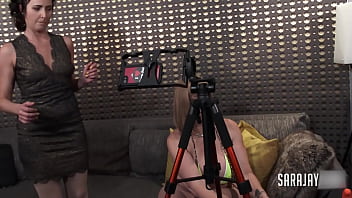 Lesbian kisses cunnilingus & more helena price & sara jay fuck