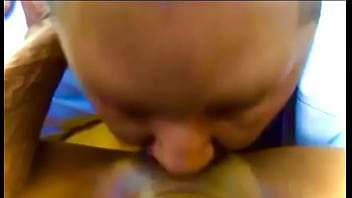 When is the buffet open