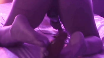 Just focus on my wrinkled soles and long toes dirty version