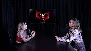 Achou Louco Mulheres Submeterem Outras Mulhres A Certas Coisas E Comentou Sobre As Censuras Nas Redes Sociais Angélica Morango Watch Sheer Red thumbnail