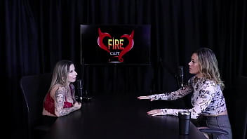 Achou louco mulheres submeterem outras mulhres a certas coisas e comentou sobre as censuras nas redes sociais angélica morango watch sheer red