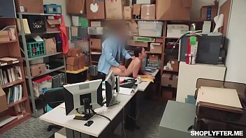 Penelope reed sweetening up a fuckin deal