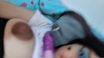 ¡¡¡dios mío ¡¡¡pillaré a mi hijastro de 18 años masturbándose con mis bragas sucias