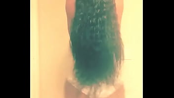 Bebe da' booty mz standing ovaton