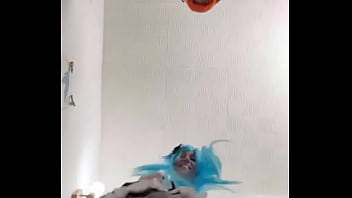 Avec daphnee lecerf on vous montre nos popotins