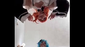 Avec daphnee lecerf on vous montre nos popotins