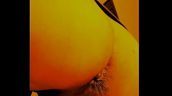 Se Masturba Viendo Su Ano thumbnail