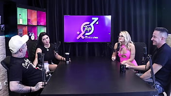 Quando Duas Gostosas Safadas Se Encontram Com Seus Cornos Da Essa Resenha Gostosa Bruna Carlos E Monica Lima Conta Tudo Sobre Como Plantar Dois Pares De Chifres Em Seus Maridos Completo No Red thumbnail