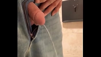 Restroom Piss thumbnail