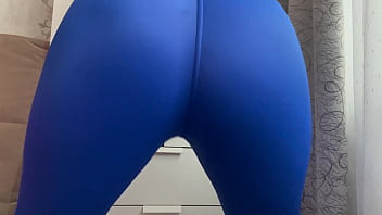 Horny stepsister works out in sexy bodysuit and leggings