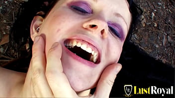 Brunette babe clarysse terry riding a cock cowgirl style