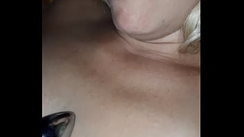 Brincando com plug anal