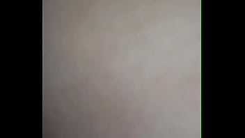 Safada branquinha sendo chupada de quatro bem gostoso