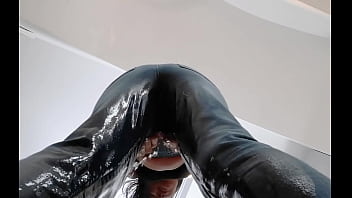 Magnificent wetting of alisson sweet