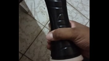Flashlight masturbating toys